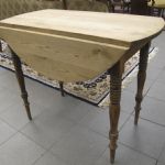 651 4237 DROP-LEAF TABLE